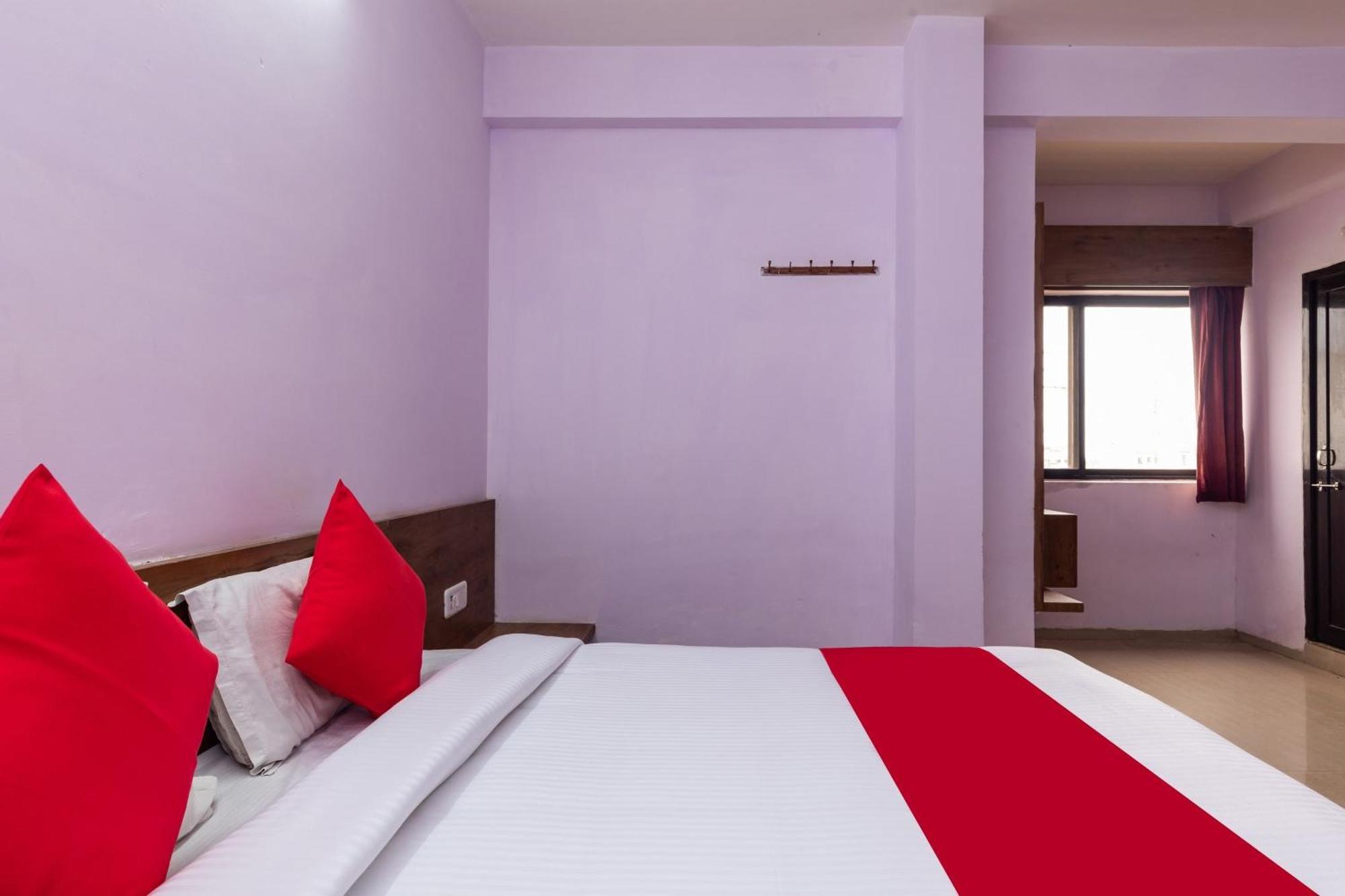 Collection O Prince Palace Ratlām Dış mekan fotoğraf