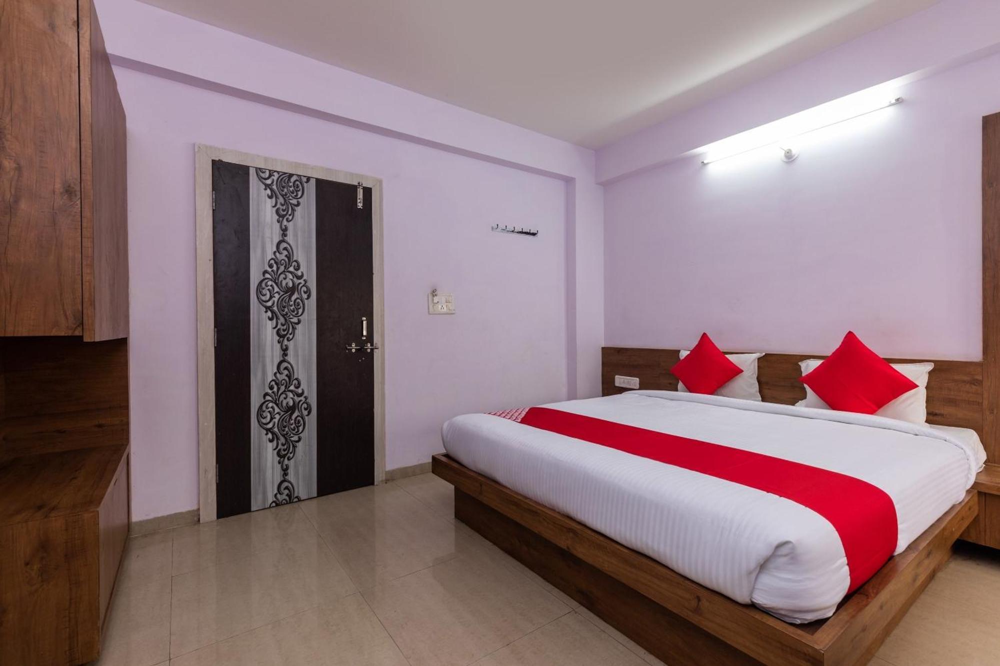 Collection O Prince Palace Ratlām Dış mekan fotoğraf