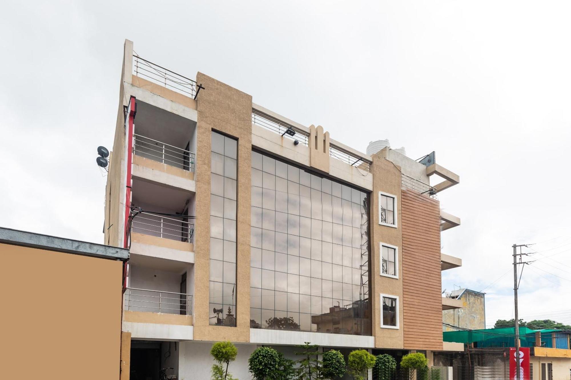 Collection O Prince Palace Ratlām Dış mekan fotoğraf